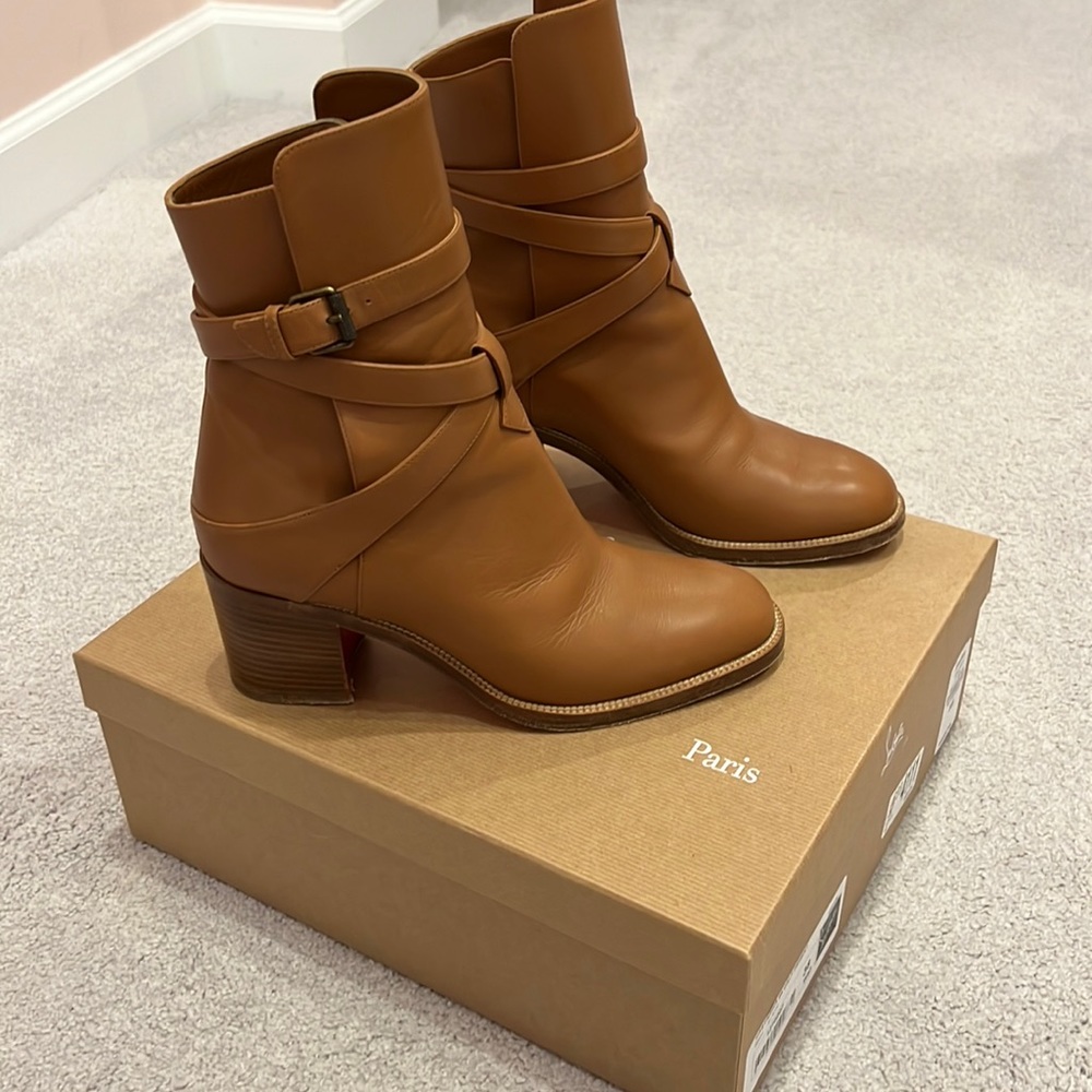 Christian Louboutin Karistrap 70 calf camel 37.5